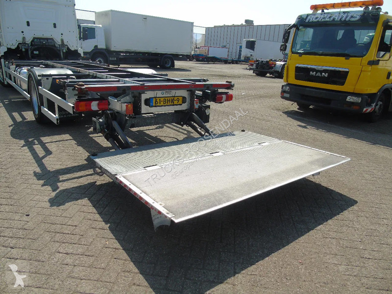 Camion Mercedes 1924 + lift + euro 6