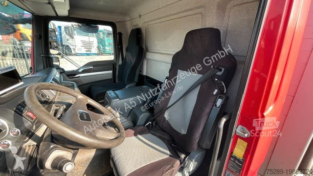Kamion MAN TGL 10.220 Viehtransporter Rampe...