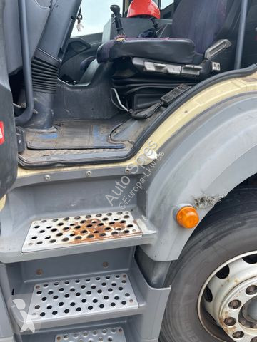 Camion Mercedes 2528 Hiab 102-2 Kran