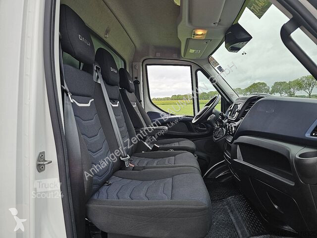 Lastbil Iveco DAILY 35S18 ac automaat EURO6
