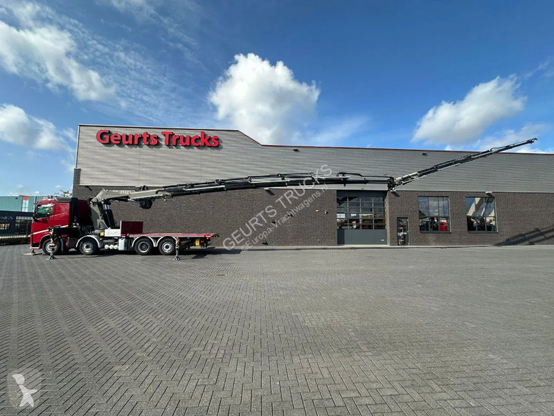 Lastbil Volvo 500 8X2F R BAKWAGEN MET FASSI...
