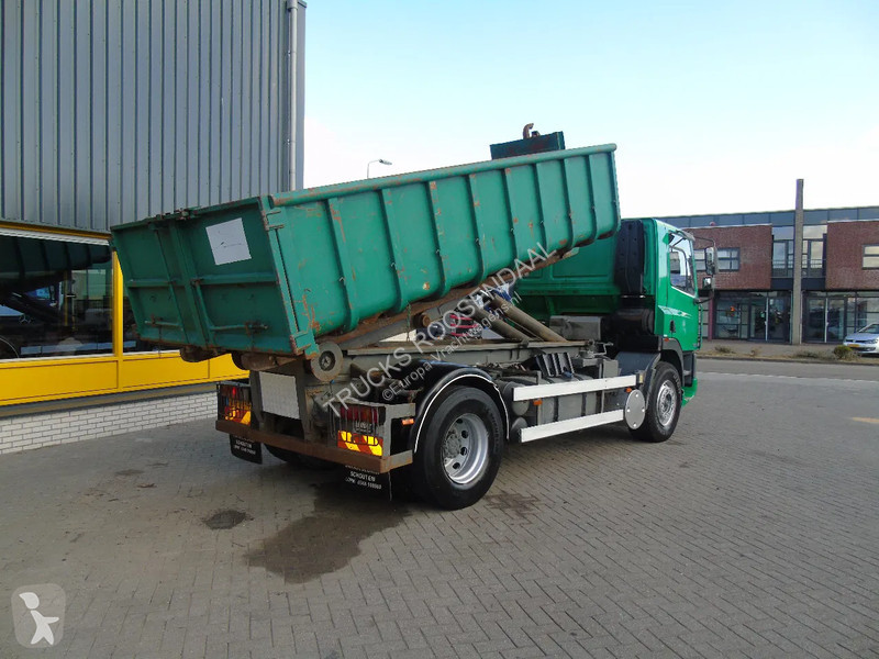 Camion DAF 85330 + EURO 2 + MANUAL + SPRING + 6...