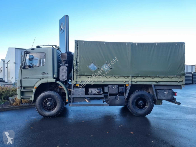 شاحنة Mercedes 1829 A 4x4 Pritsche/Plane 3 Stück