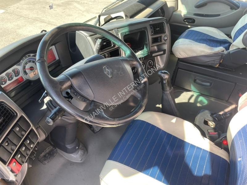شاحنة Renault 440 DXI