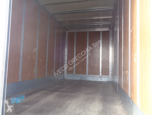 شاحنة Iveco DAILY 65C16H3.0 - 3750