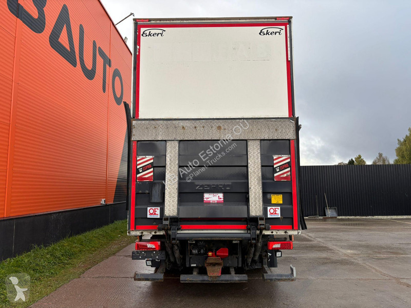 Camion Scania R 580 6x2*4 BOX =7394 mm