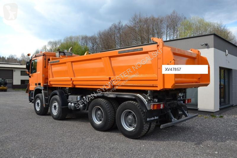 Teherautó Mercedes ACTROS 3241
