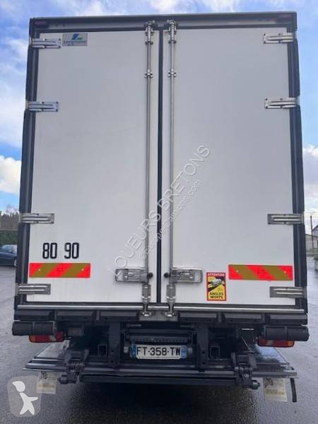 شاحنة Volvo