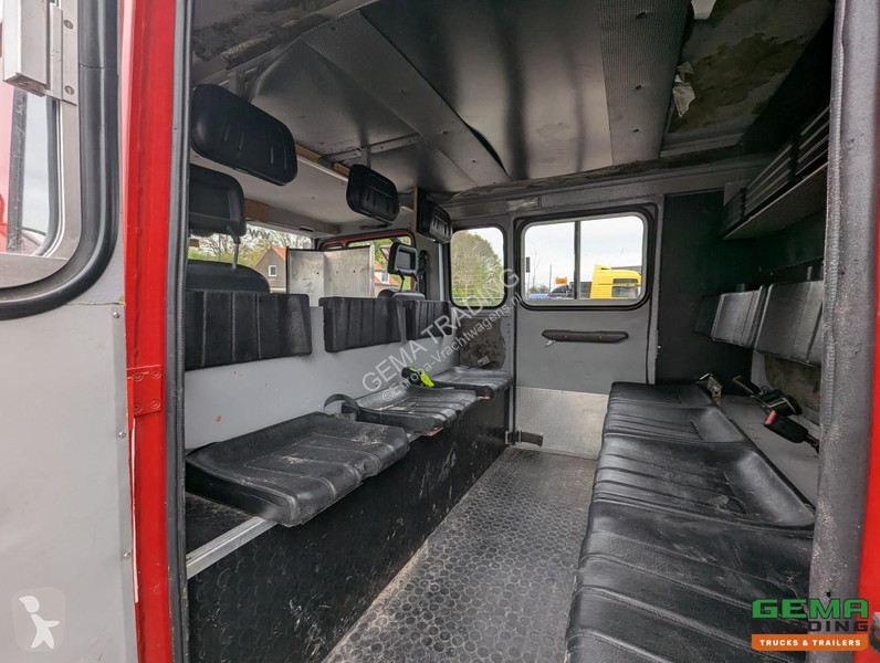 شاحنة Mercedes AF 4x4 Dubbelcab 6Cil - 9 Pers -...