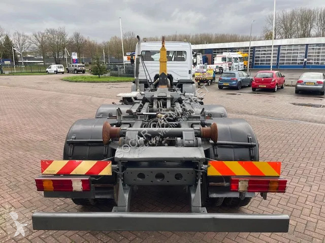Mercedes 2628 6x4 Manual gear Full steel...