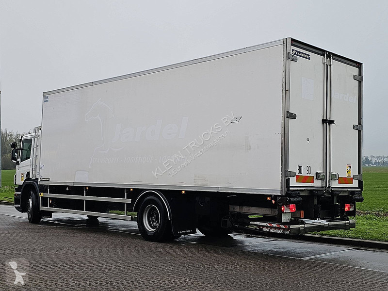 شاحنة Scania P250 CARRIER AMBERET