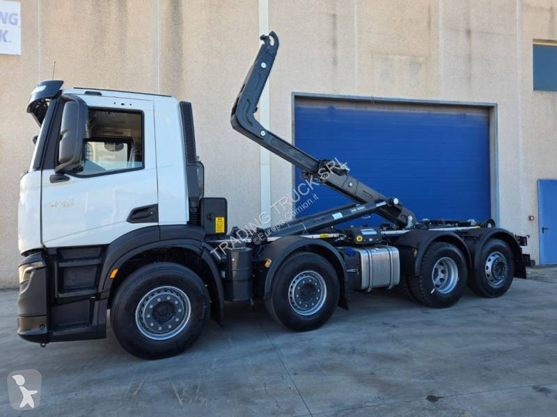 شاحنة Iveco