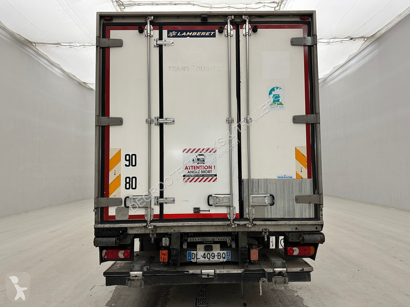شاحنة Volvo 250