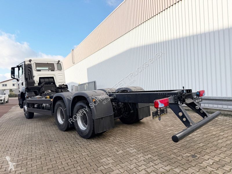 شاحنة MAN TGS 33.440 6x6 BB CH TGS 33.440 6x6...