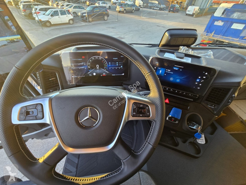 Lastbil Mercedes AROCS CARRO L
