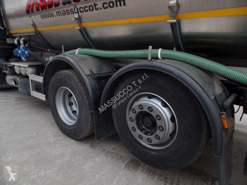 شاحنة Iveco 450