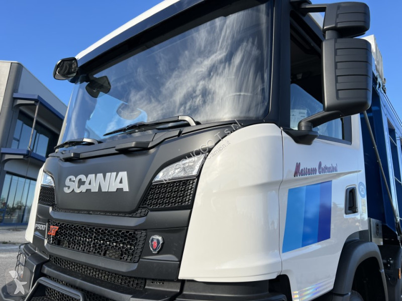 شاحنة Scania P500 XT 8X4