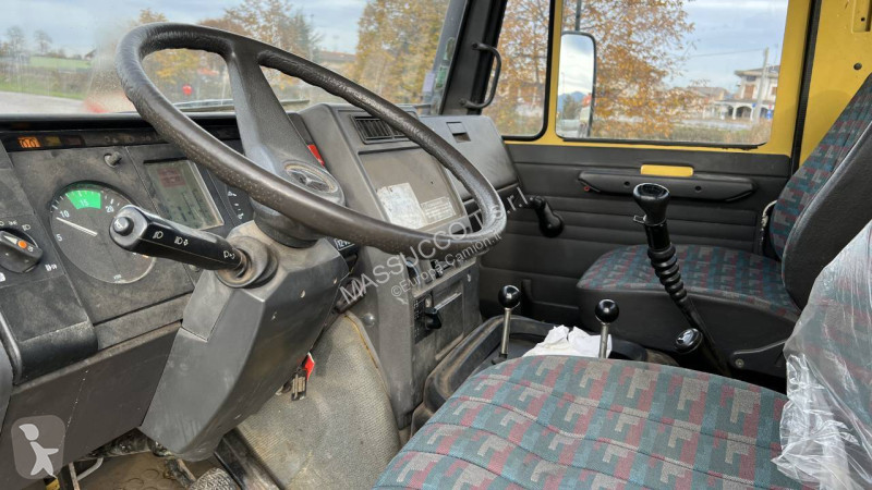 شاحنة Unimog U130