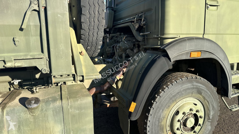 شاحنة Iveco 6x4