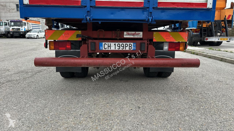 شاحنة Iveco Tector