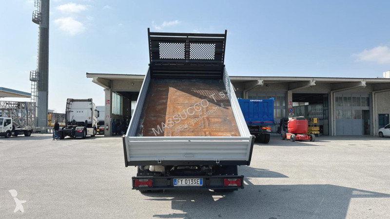 شاحنة Iveco 60-150 4X2
