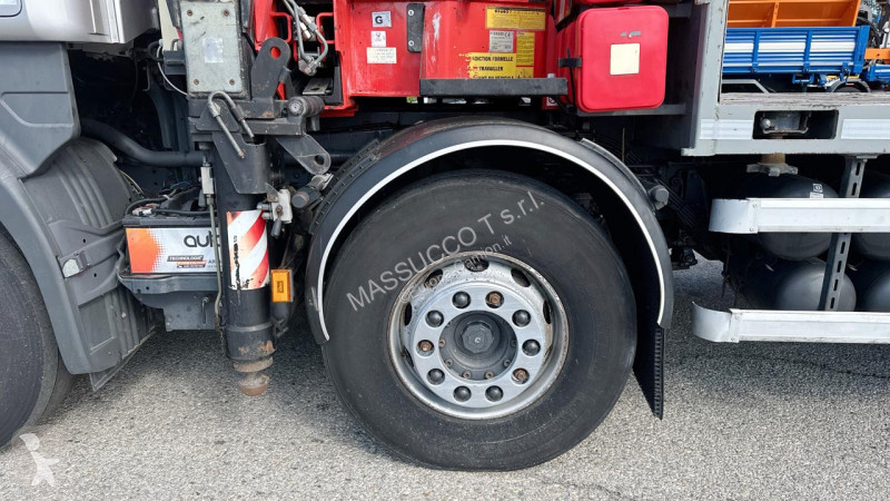 شاحنة Scania R480 8X2
