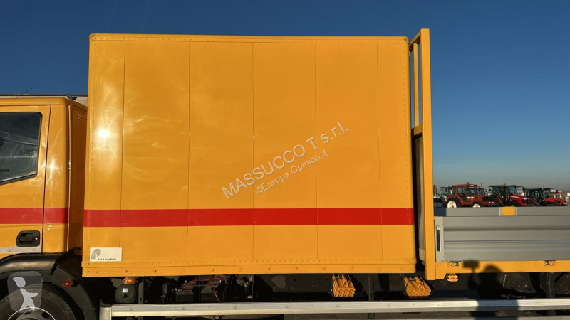 شاحنة Iveco ML120E18 4x2