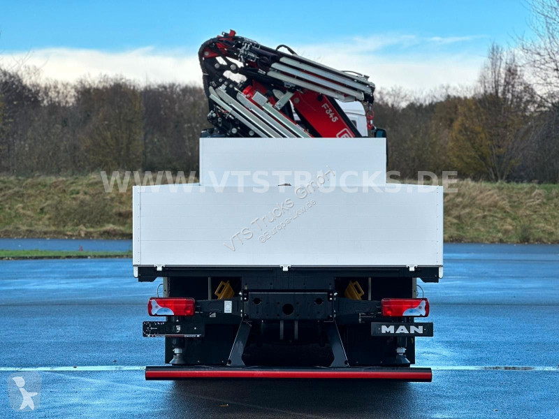 Грузовик MAN 35.470 8x4 Pritsche + FASSI F345RB...