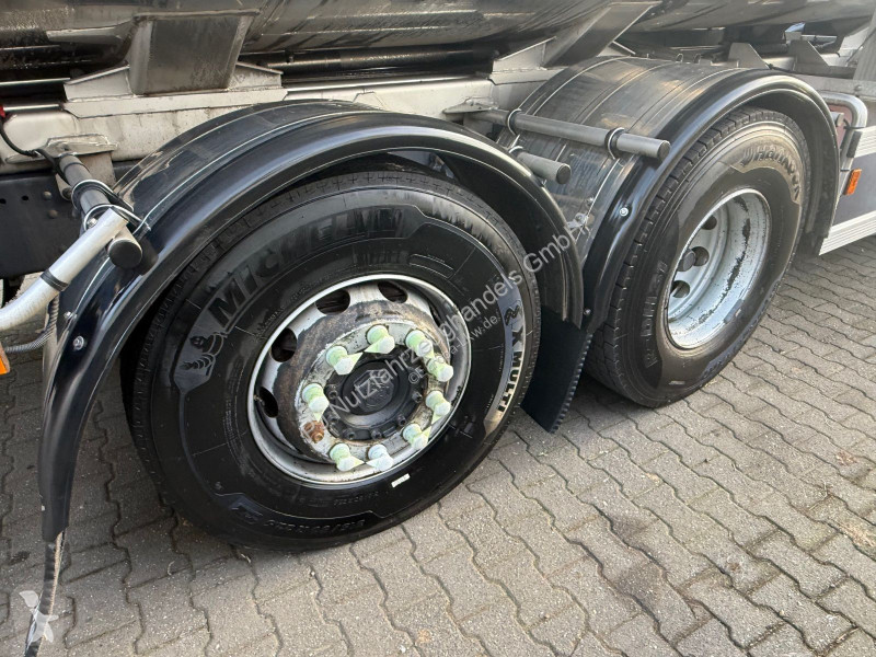 شاحنة Scania G410 Magyar 15.200 Milch