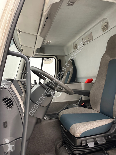 شاحنة Volvo 280