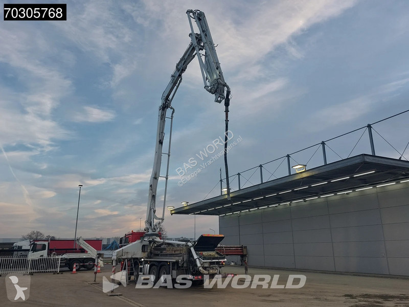 شاحنة Mercedes 3240 8X4 38mtr Putzmeister BSF...