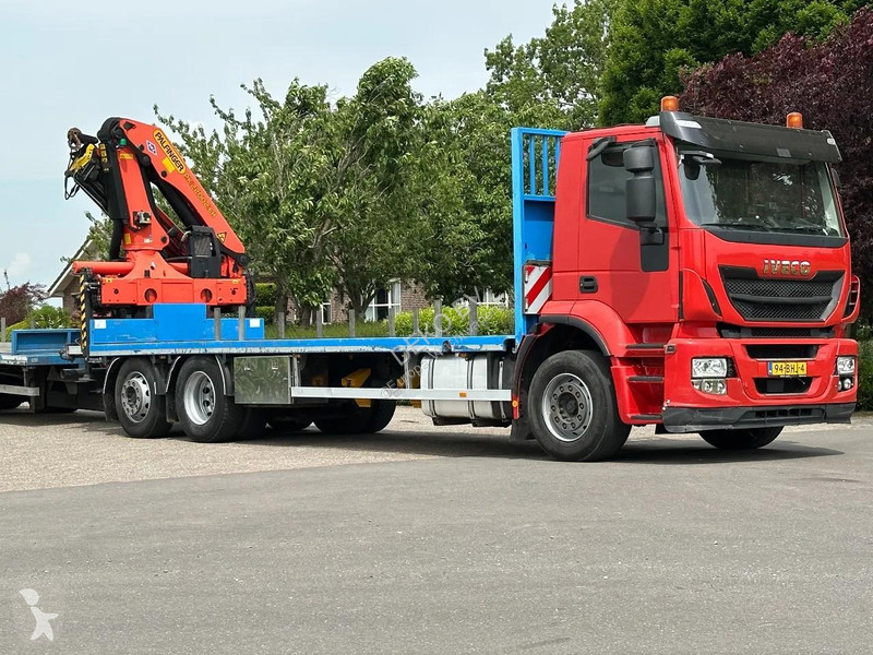 شاحنة Iveco 420 !KRAAN/CRANE/GRUE/ Palfinger...