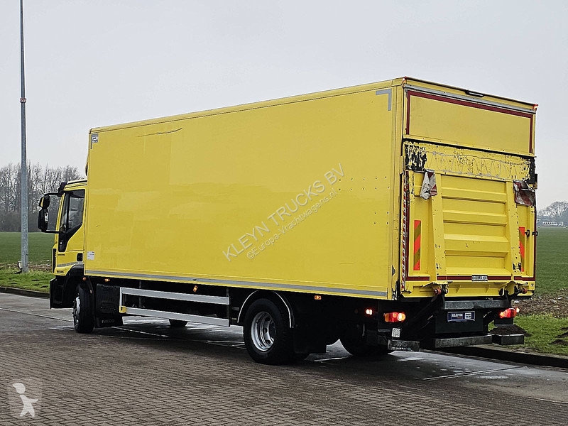 شاحنة Iveco 120E21 EUROCARGO AIRCO TAILLIFT
