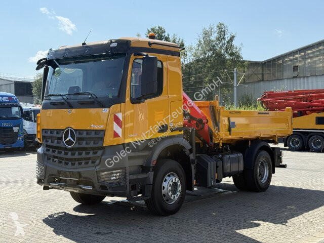 Camion Mercedes AROCS 1843 4x2 Kipper Kran...