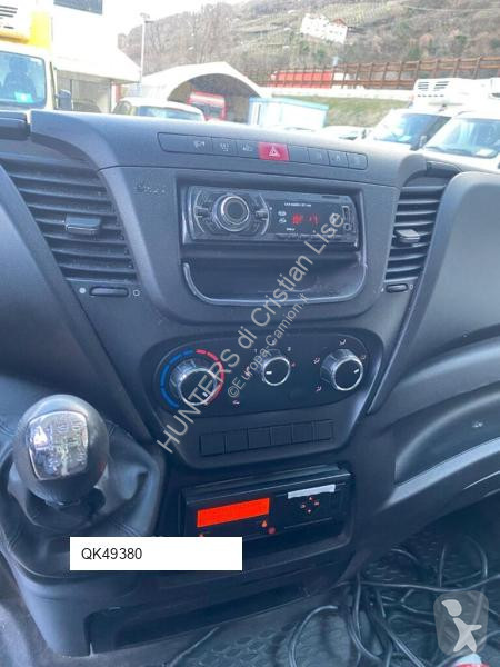 شاحنة Iveco 60C15 3.0