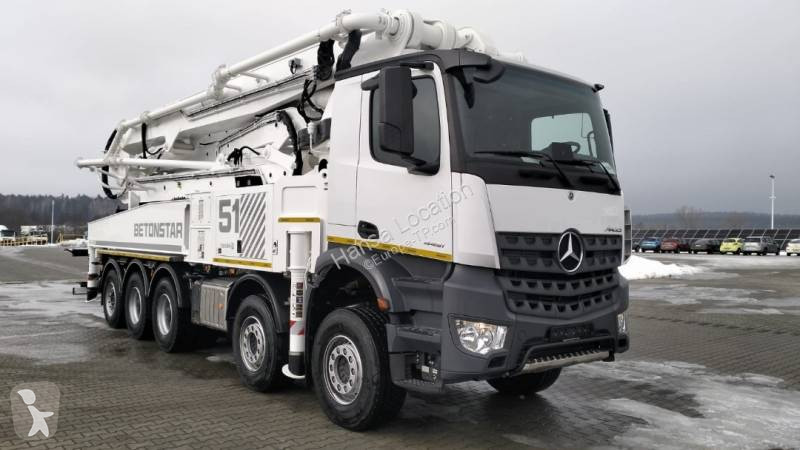 شاحنة Mercedes 4451