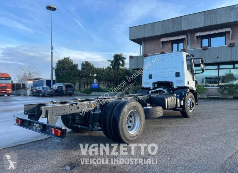 شاحنة Iveco