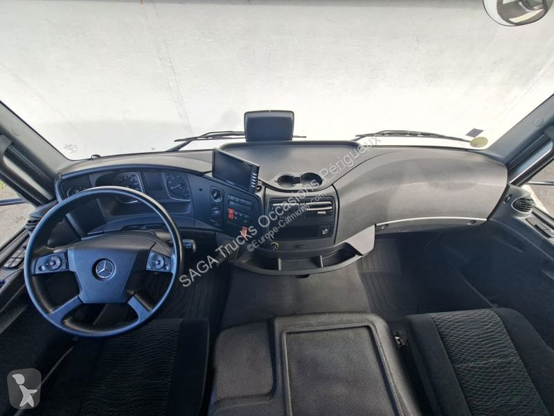 Camión Mercedes 1218 Fourgon