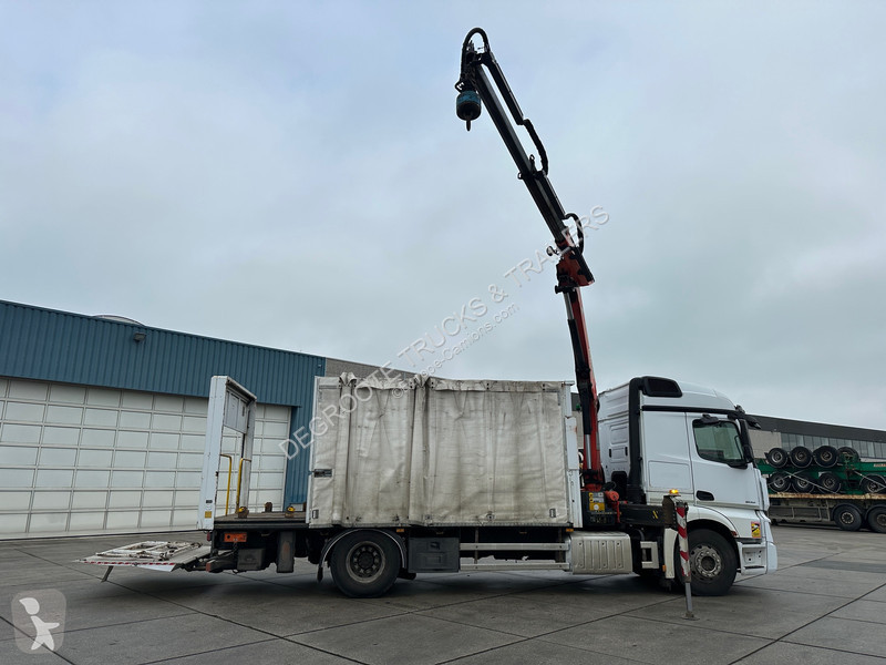 Mercedes 1832 truck