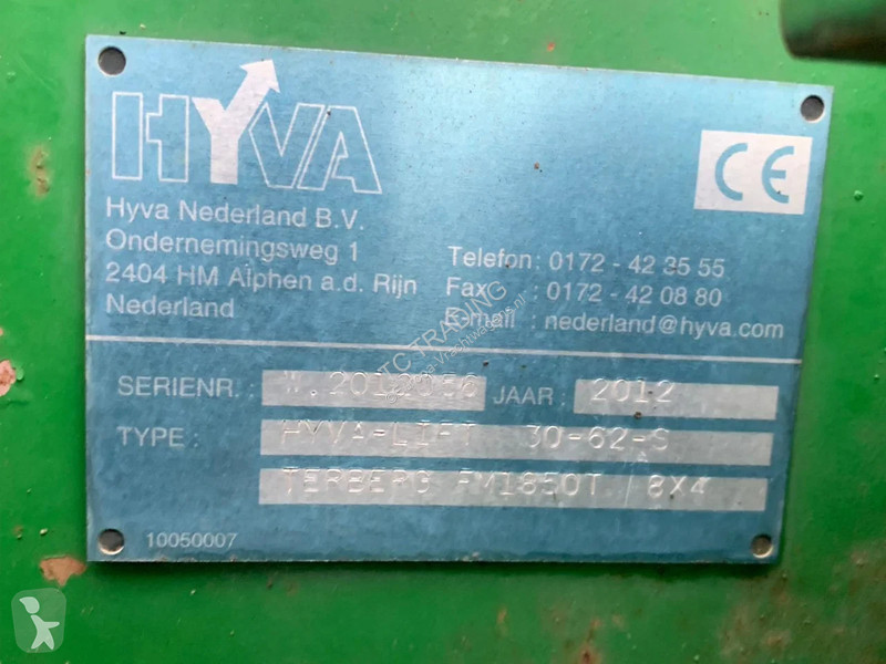 شاحنة Volvo 1850-T Terberg 8x4 hooklift