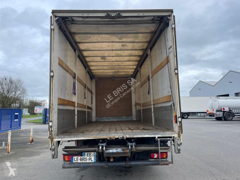 شاحنة Renault  MIDLUM 190