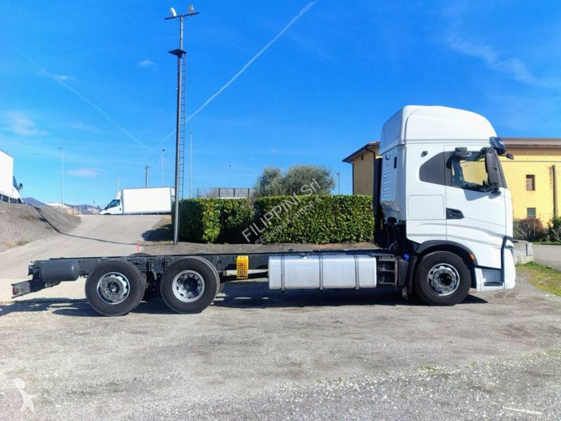 شاحنة Iveco