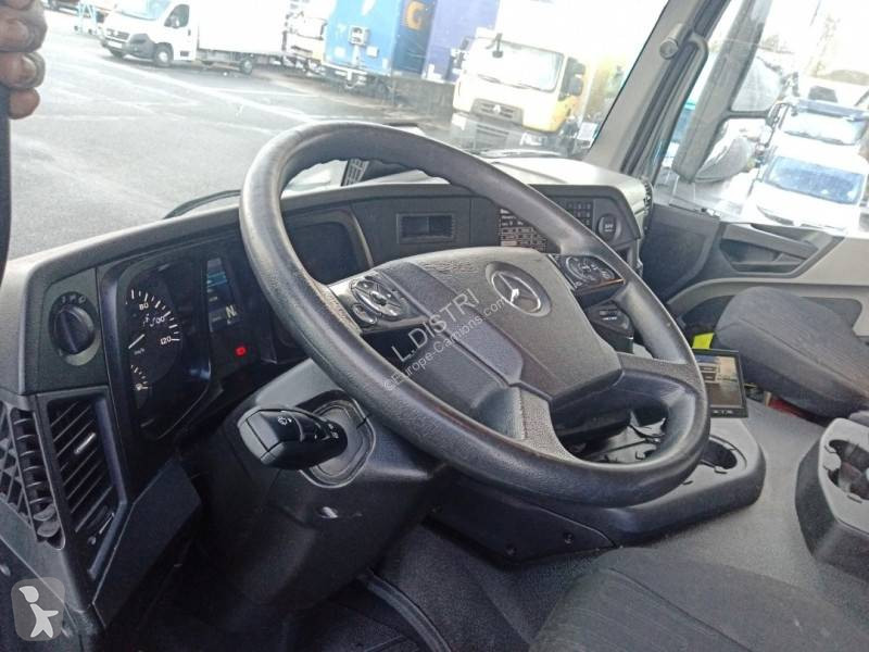 Lastbil Mercedes