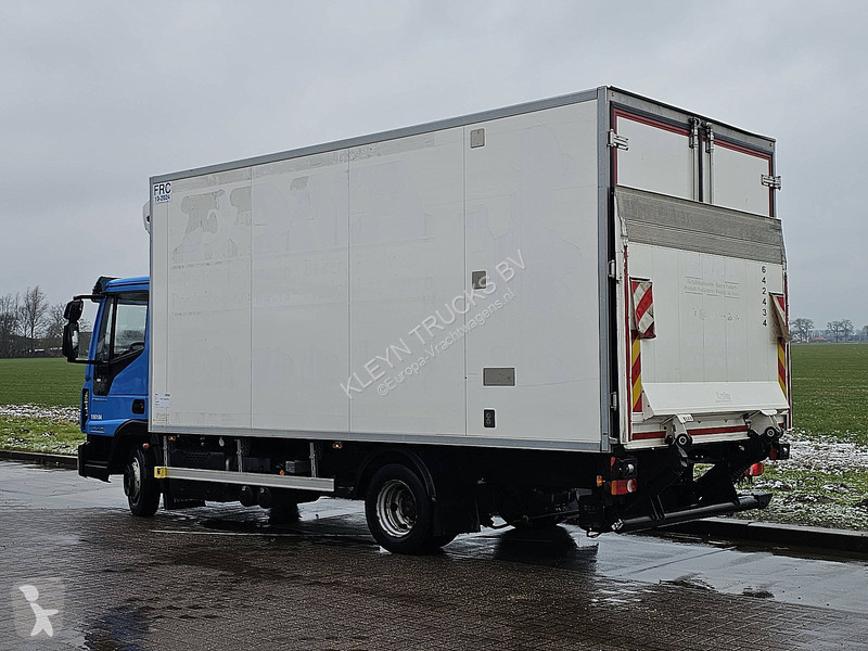 شاحنة Iveco 75E18 EUROCARGO THERMOKING LIFT A/C