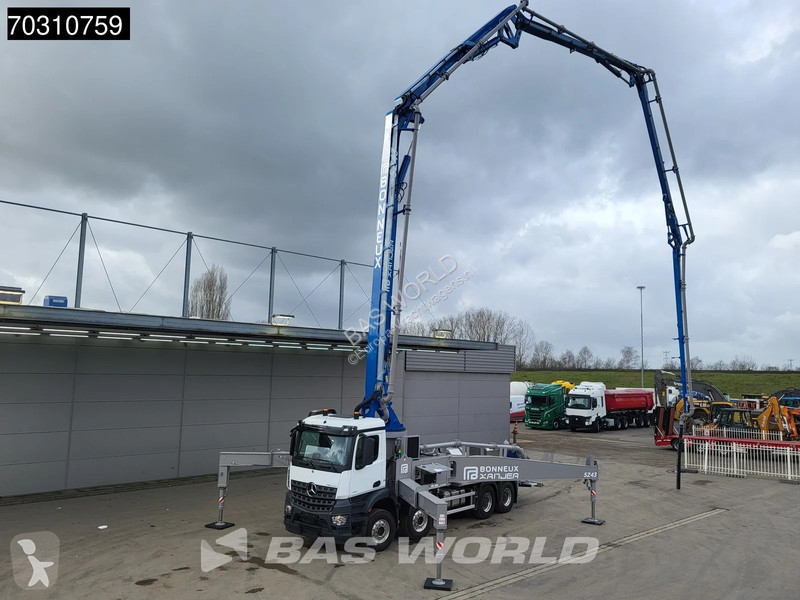 شاحنة Mercedes 4151 8X4 NEW! 43mtrs Bonneux...