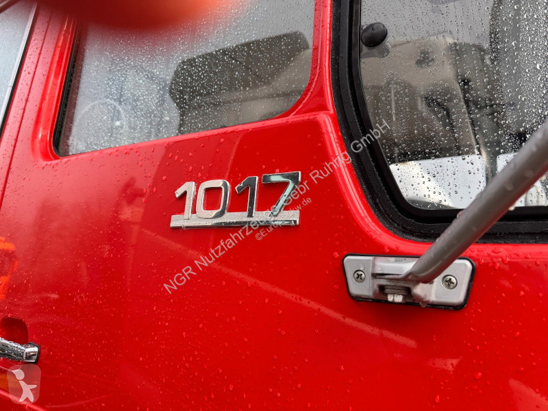 Camión Mercedes 4X4 Feuerwehr komplett Ausstattung