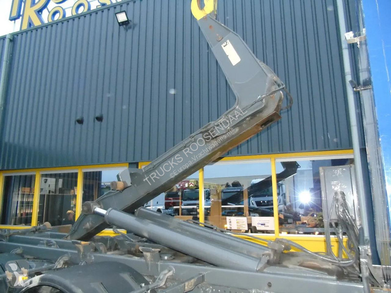 شاحنة Mercedes 2632 + PALFINGER + 6X2 + EURO 5