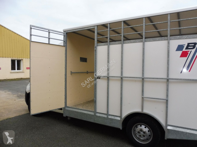Nyttofordon Peugeot 2.0 BLUEHDI 130 PREMIUM PACK