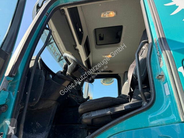 Camion Mercedes AROCS 3742 8x4 Betonmischer...