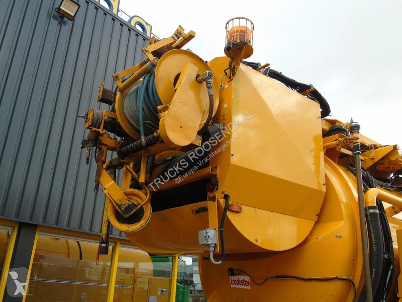شاحنة Volvo 420 + 15.000L +  HIGH PRESSURE PUMP...